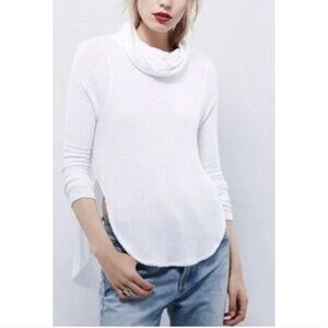 Free People | White Cowl Neck Long Sleeve Waffle Knit Top | Great Condition